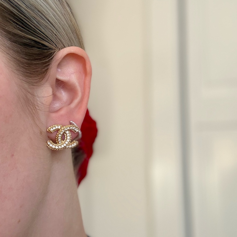 Chanel 2020 Crystal Gold CC Earrings - Picture 6 of 6